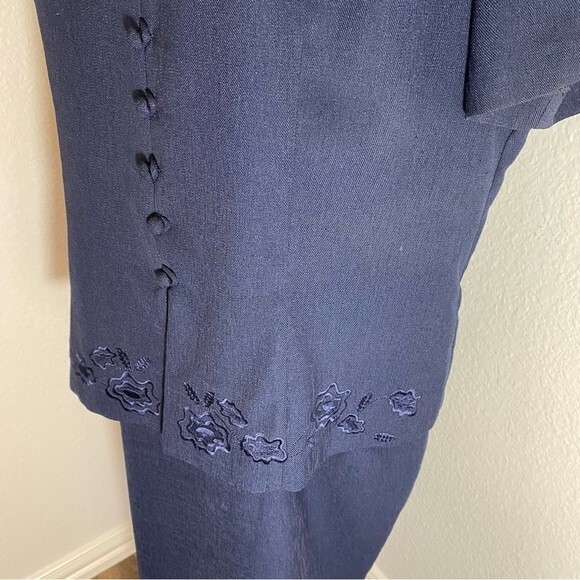 Vintage Navy Embroidery Midi Sheath Dress Deco Buttons Linen Look by VIRGO SZ 16 - Picture 3 of 13